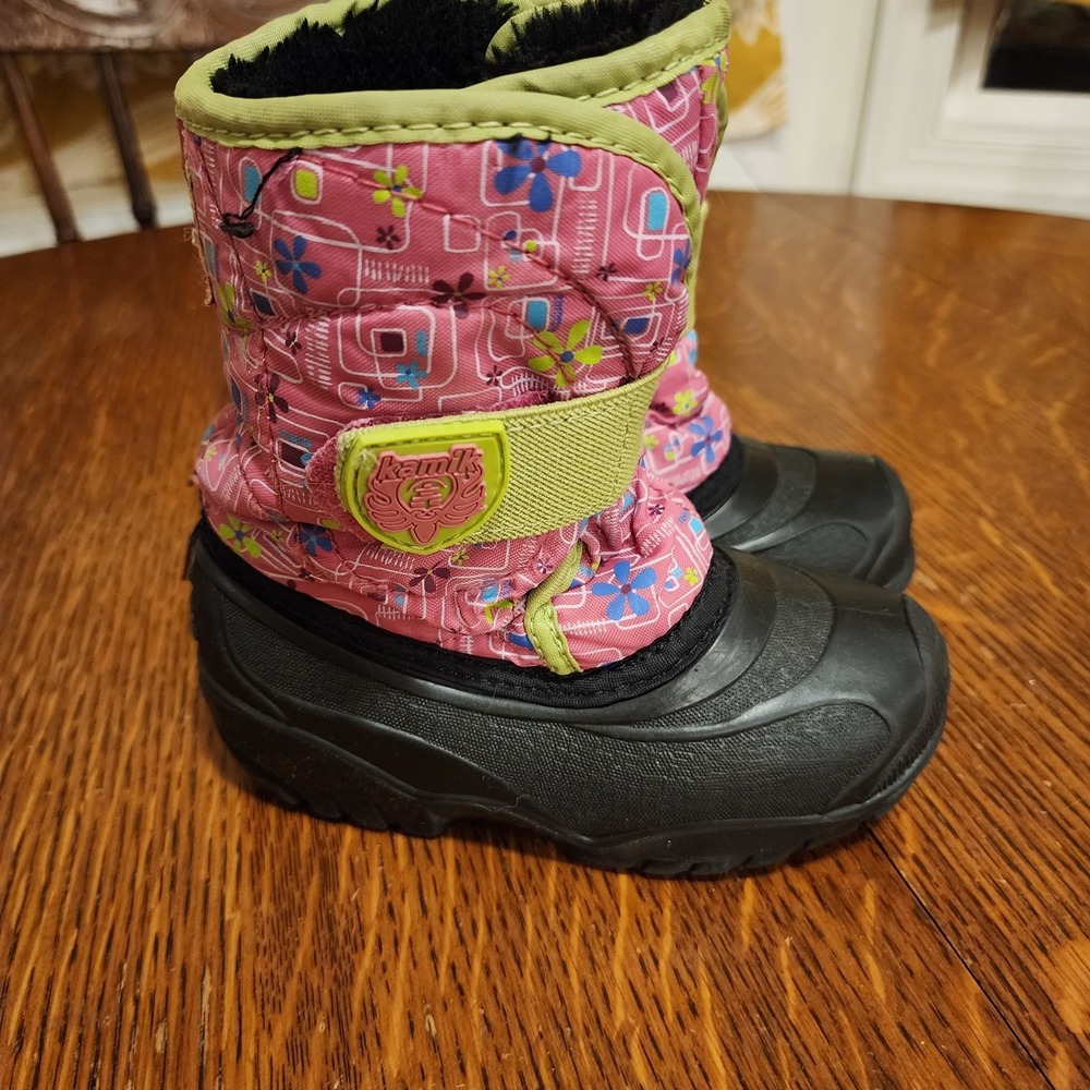 Girls Kamik Snow‎ Boots Size 9 Rubber Sole Snowbug2 Faux Fur Fleece Lined Warm